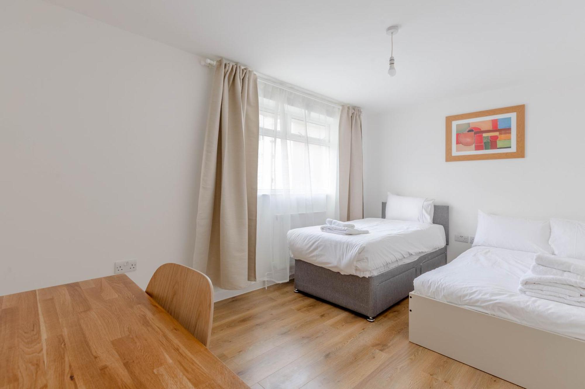 2bd East Sleeps 7! Londra
