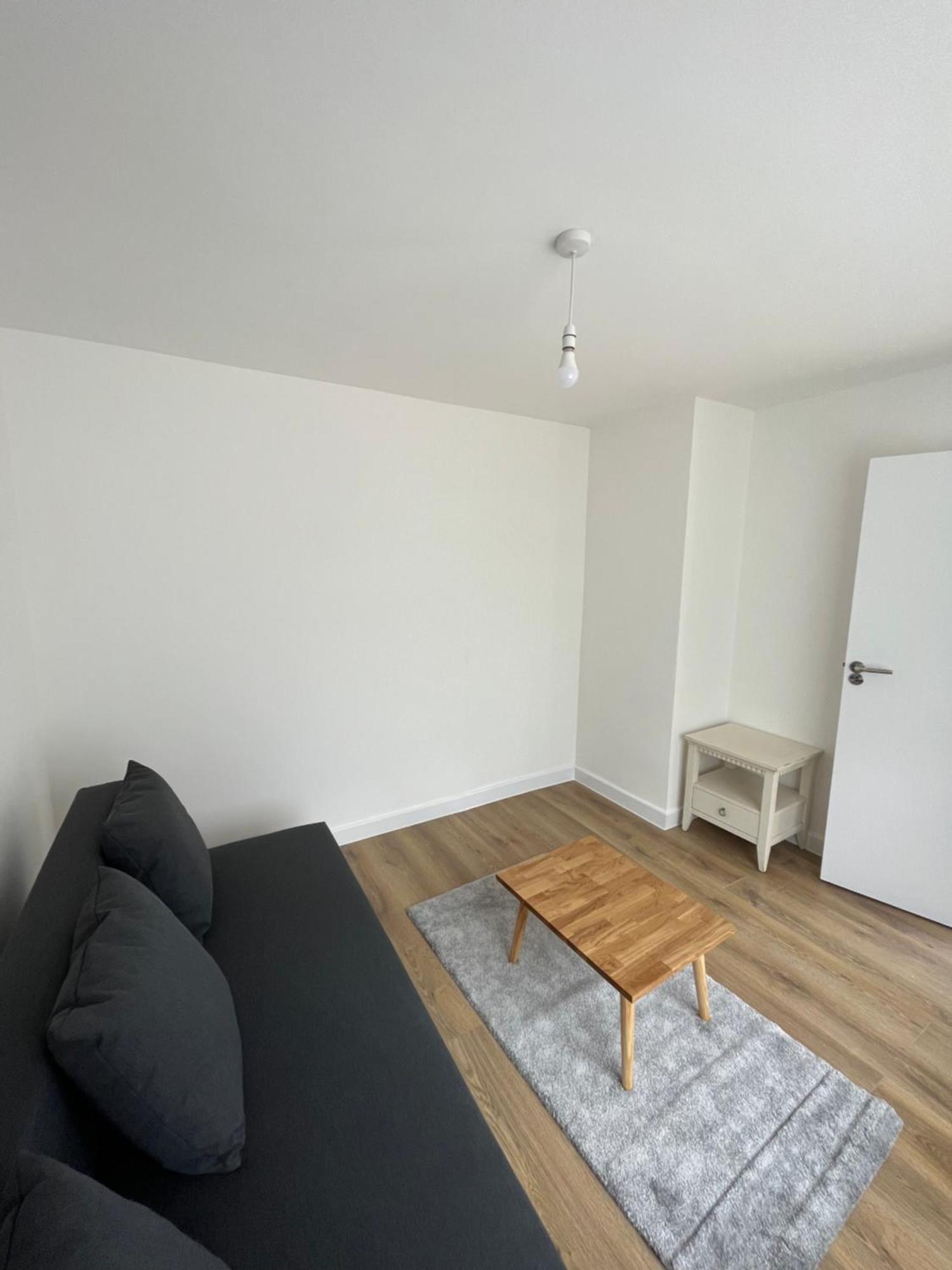 2bd East Sleeps 7! Apartament