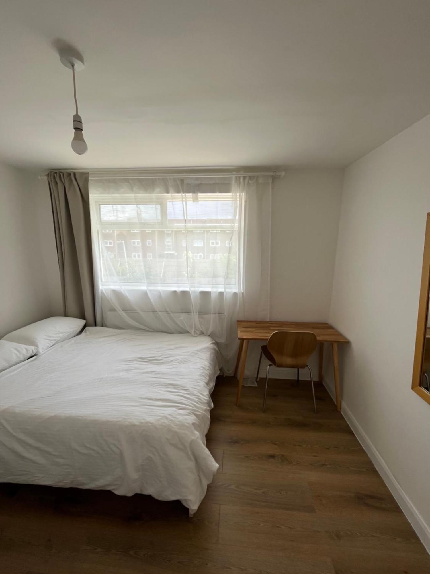 2bd East Sleeps 7! * Londra